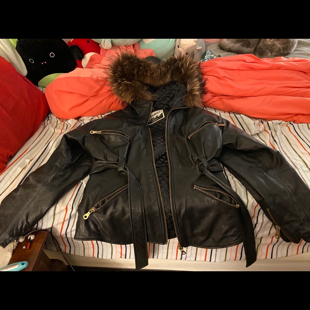 Real fur collar leather jacket